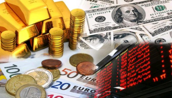 سرمایه‌گذاری در بازار طلا بهتر است یا بورس؟
