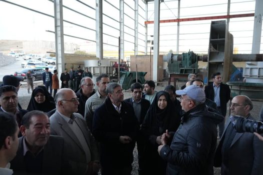 استاندار لرستان مطرح کرد: پیشرفت ۸۵ درصدی واحد سیلیکون متال صنایع فرتاک بروجرد/ بهره برداری از طرح پیشران سازه های قابل حمل ساختمانی