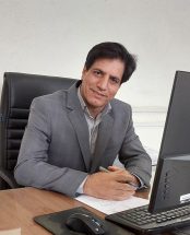 رئیس«نزدیک بین» از سری بیماری های مدیریت: گردآوری کیوان رباطی روزنامه نگار و مدرس دانشگاه