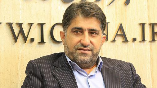 نظری: کارخانهها و خودروهای فرسوده دو عامل اصلی آلودگی هوای پایتخت نظری: کارخانهها و خودروهای فرسوده دو عامل اصلی آلودگی هوای پایتخت