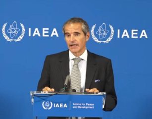 گروسی: بازرسی‌های آژانس از ایران باید انجام شود