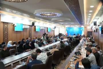 استاندار لرستان: توسعه بدون حضور نخبگان، تحقق نمی‌یابد/ ضرورت تغییر نگاه و پرهیز از فرصت سوزی