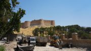 مهندس شاهرخی استاندار لرستان در بازدید از روند اجرای طرح ساماندهی حریم قلعه فلک‌الافلاک