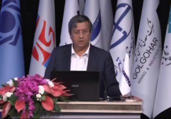همتی: اجازه اضافه‌برداشت به بانک‌ها نمی‌دهیم