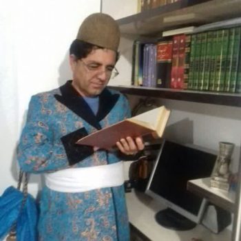 پاسخی به سعید لیلاز در مورد اظهار نظر اخیرش با عنوان: کریم خان یک لر بیسواد و یک حاکم دائم الخمر بود !؟ دکتر بصیر کوشکی