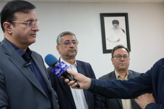 معاون وزیر جهادکشاورزی: تولید کشاورزی کشور در جنگ ۴۰ روزه تداوم داشت/ خرید ۳۴۰هزارتن گندم در لرستان